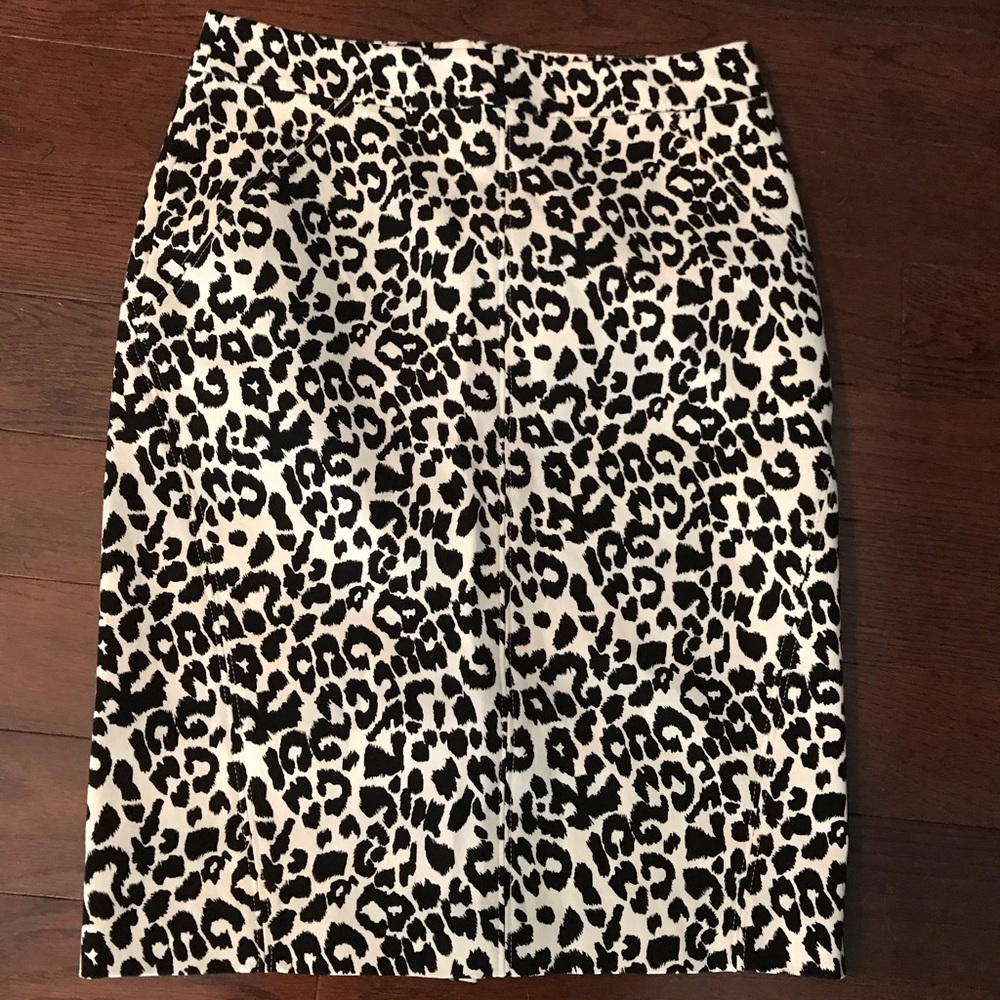 ANN TAYLOR Pencil Skirt